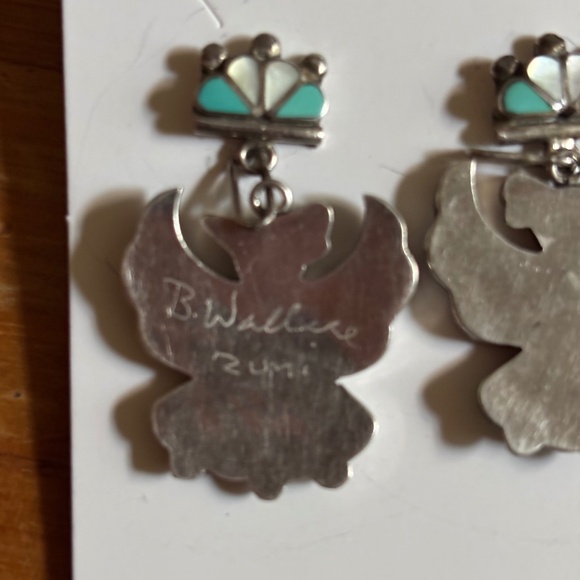Zuni Sterling Silver Thunderbird drop earrings signed by artist Breon Wallace - Picture 2 of 2